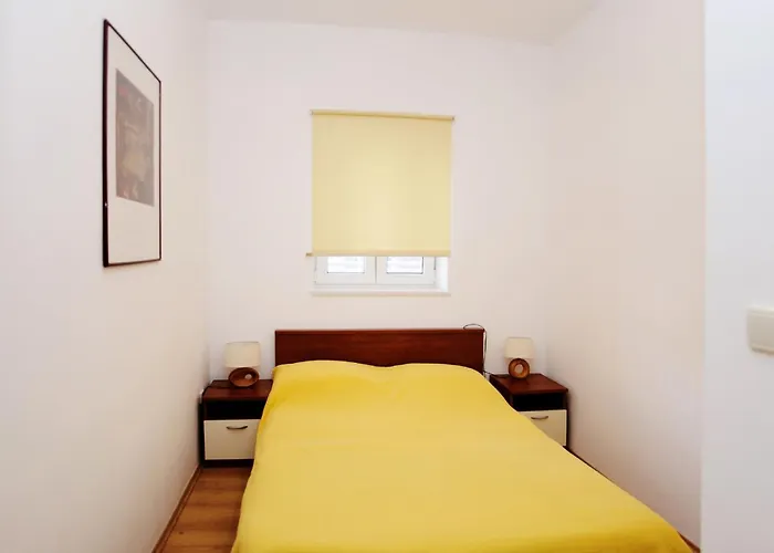 Apartments Slava Petricevic