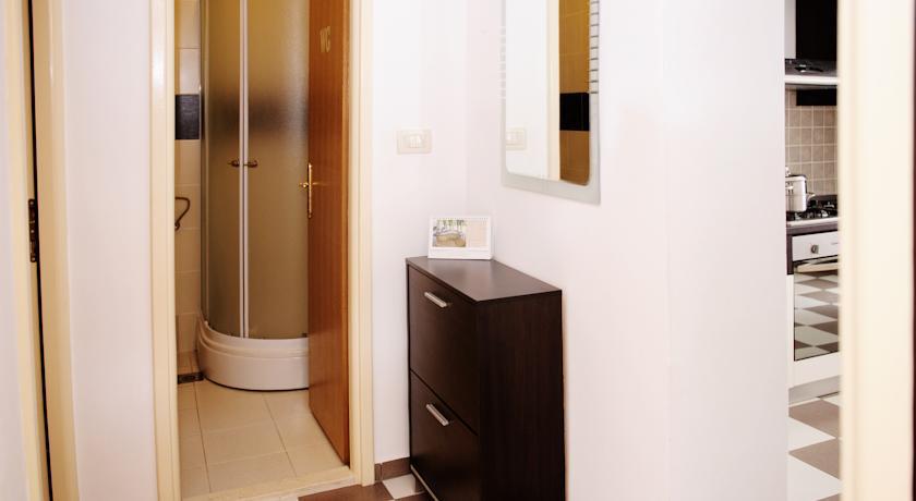 Slava Petricevic Apartment *