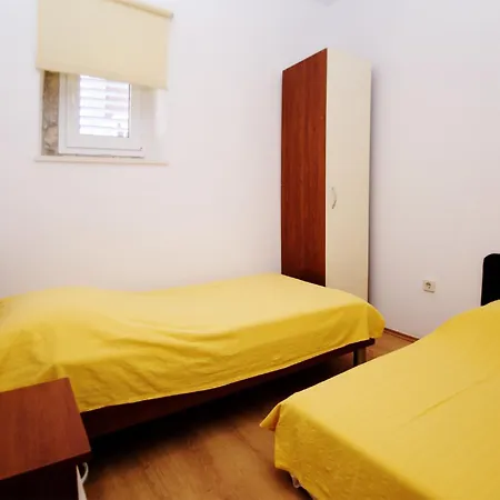 Apartments Slava Petricevic Podstrana Room photo