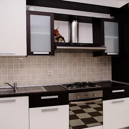Apartments Slava Petricevic Podstrana Room photo