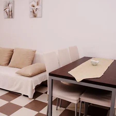 Apartments Slava Petricevic Podstrana Room photo