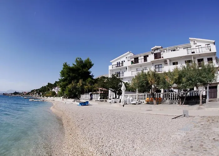 Apartments Slava Petricevic